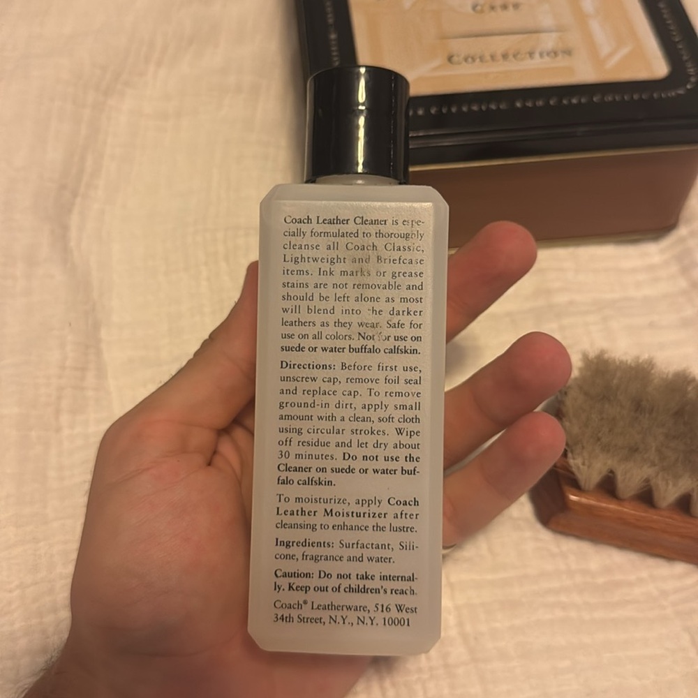 Vintage Coach Leather Care Collection with Wooden Horsehair Brush - Picture 5 of 6